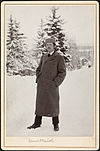 https://upload.wikimedia.org/wikipedia/commons/thumb/4/4f/Portrett_av_Edvard_Munch.jpg/100px-Portrett_av_Edvard_Munch.jpg